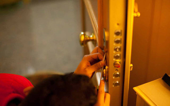 ¿Qué herramientas usan los cerrajeros para la seguridad del hogar?